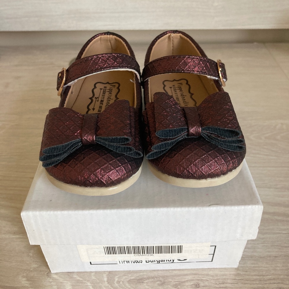 COPY - Pipperdoodles Burgundy Bow Shoes Toddler bow shoes size 6